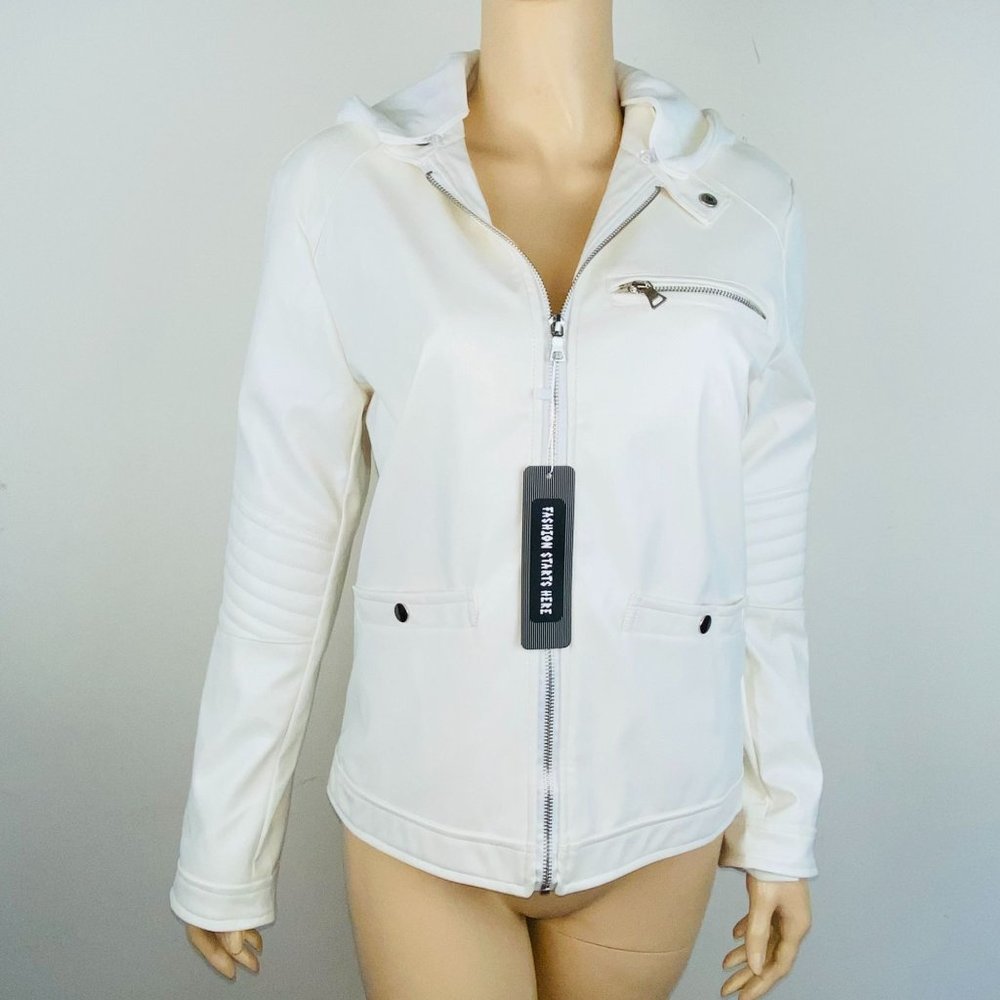 ZYFG Free White Womens Medium Jacket NWT